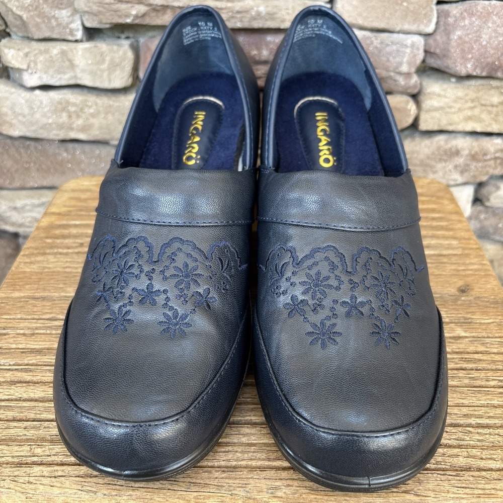 INGARO Slip-on KATY Clogs Blue Faux Leather Embroidered 10M Slip Resistant